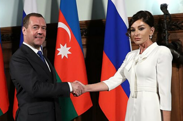 Визит Алиевой является прямым подтверждением партнерства России и Азербайджана – Медведев